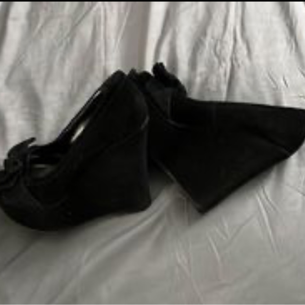 Steve Madden wedges